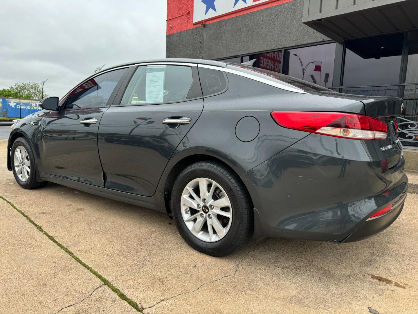 2016 GRAY KIA OPTIMA (KNAGT4L39G5) , located at 5900 E. Lancaster Ave., Fort Worth, TX, 76112, (817) 457-5456, 0.000000, 0.000000 - Photo#6